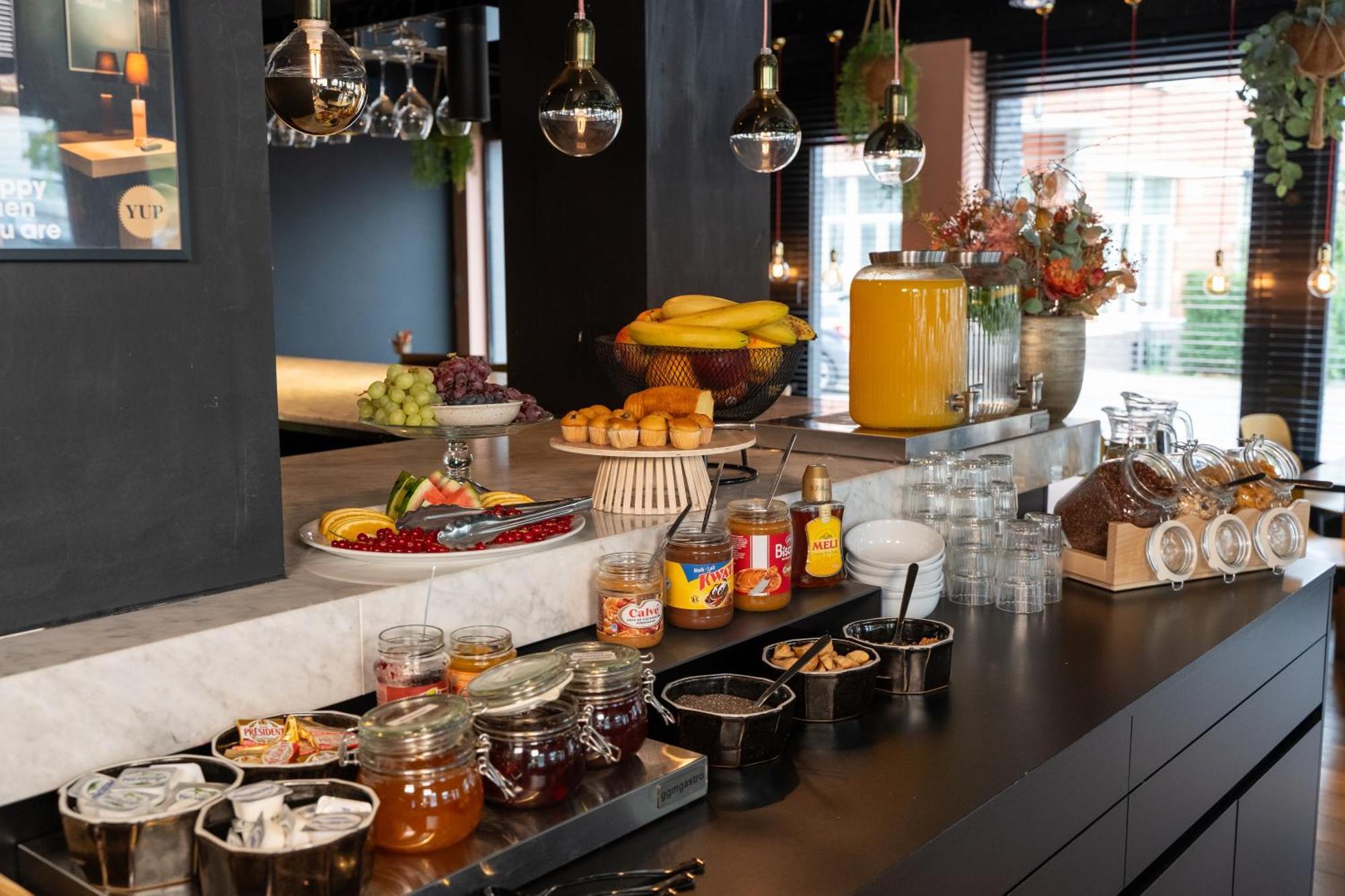 Ibis Styles Hasselt City Centre Extérieur photo